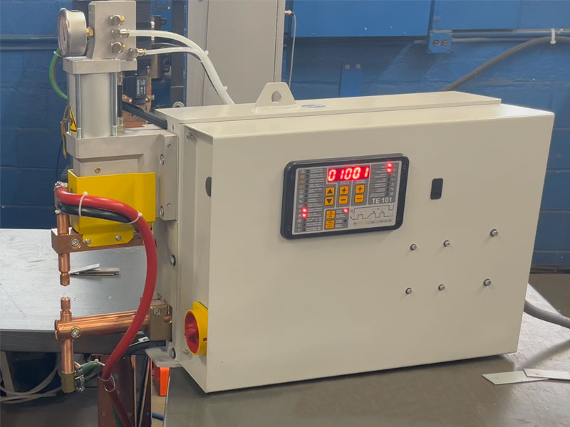 TECNA 2102 Bench Welder | Weld Systems Integrators