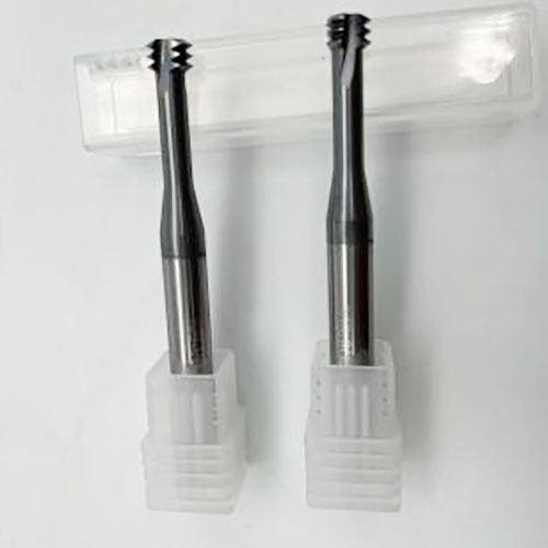 Three Tooth Thread Mill
